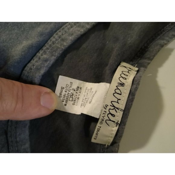 Freemarket by Flying Tomato BE KIND Graphic Tee Faded Black Small - Picture 5 of 5